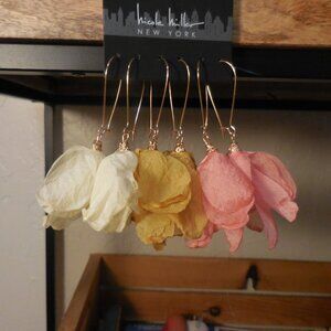 Silky Flower Drops